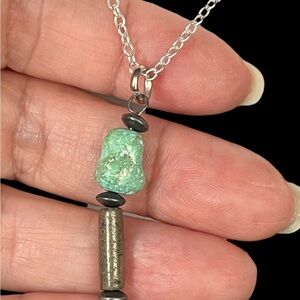 Vintage Green turquoise and Silver Pendant Necklace